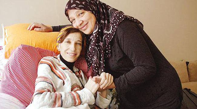 Nuriye Gülmen'in Annesi Konuştu: İyileşsin Ona Sopa Atacağım