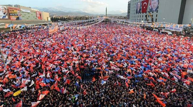 Sabah Yazarı: Siz Asıl AK Parti Muhalifi Bu AKP'li Sinsilere Bakın