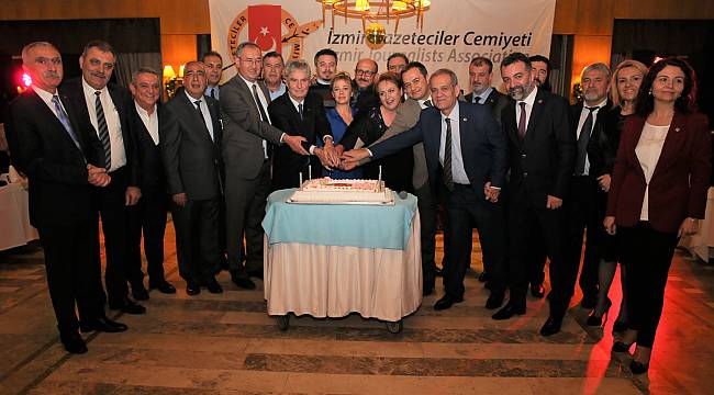 Yeni yıl buluşmasında İGC Başkanı Dikmen'den dayanışma mesajı; “Güneşli günlerde buluşacağız”