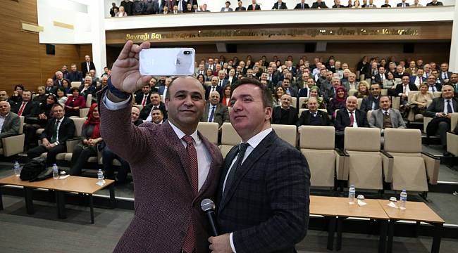 Aydoğdu İzmir'de Eğitim Yöneticileri ile Bir Araya Geldi