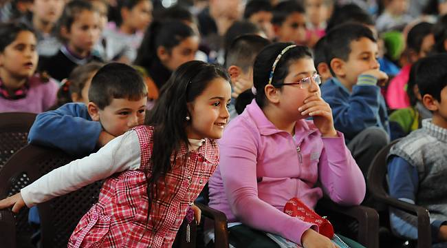 Büyükşehir'den çocuklara "yarıyıl hediyesi"