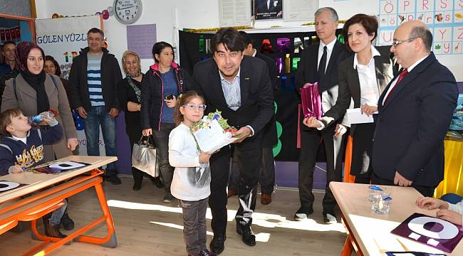 FOÇALI ÖĞRENCİLER KARNELERİNİ ALDI