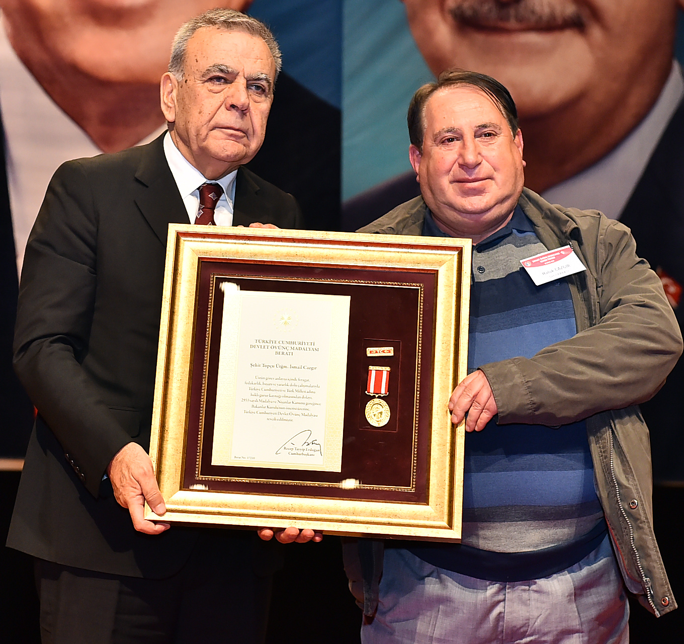 Gurur ve hüzün
