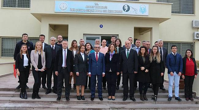 İzmir Barosu Çocuk Hakları Merkezi Üyeleri, Şakran Çocuk ve Gençlik Kapalı Ceza İnfaz Kurumunu Ziyaret Ettiler