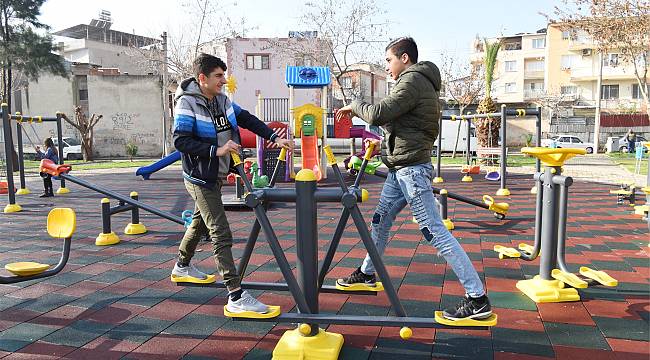 Rafet Paşa Mahallesi’ndeki park yenilendi