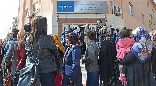 Türkiye'de 3 milyon 287 bin kişi işsiz