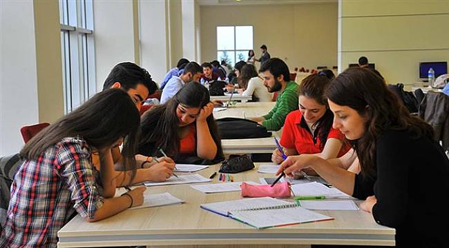 Üniversitelilerin yüzde 36’sı çalışıyor