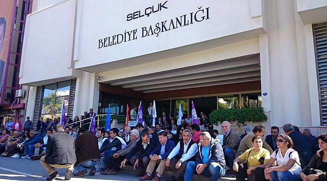 Başkanın En Yakını: "Koltuğu korumada ısrar etmek doğru değil"