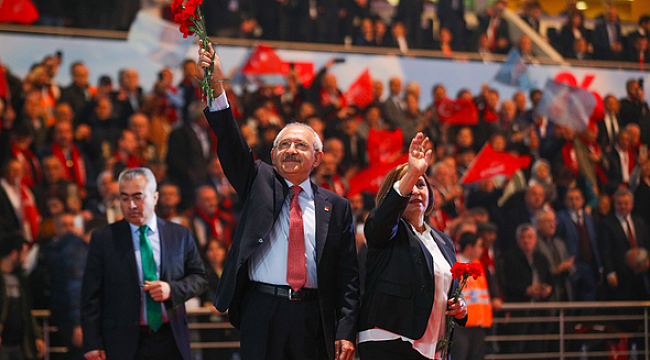 CHP’de kurultay heyecanı… Kılıçdaroğlu konuşuyor