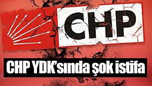 CHP YDK'sında şok istifa