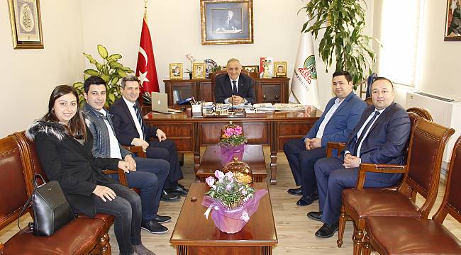Genç Girişimciler Başkan Mahmut Badem’i ziyaret etti