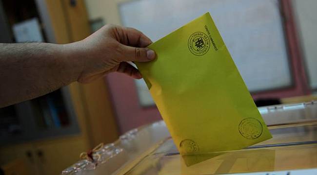 Kulislerde erken seçim beklentisi