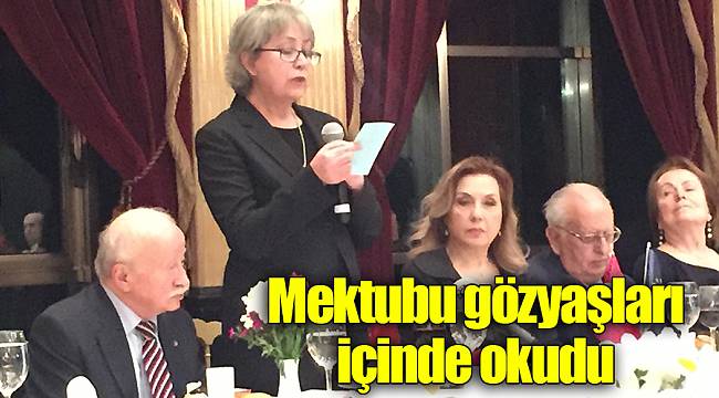 Mektubu gözyaşları içinde okudu