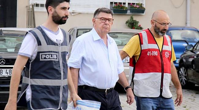 AYM'den Şahin Alpay kararı