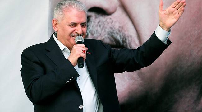 'Başbakan bizi Münbiç'e götür' tezahüratı üzerine Yıldırım bakın ne dedi?