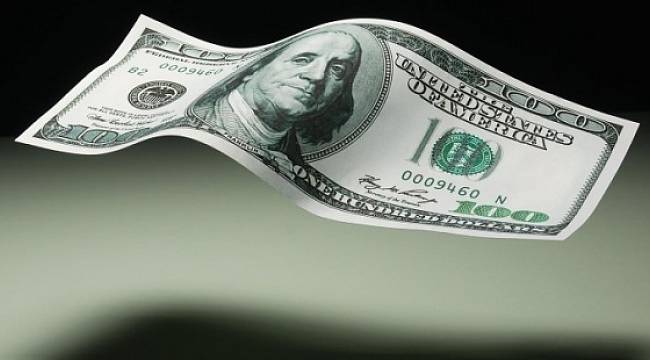 Dolar 4 liranın üzerini gördü!