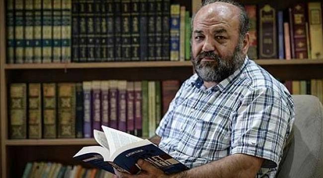 İhsan Eliaçık: Türkiye'de dinden hızlı bir kaçış var, 100 kişiden ancak 10'unu durdurabiliyorum!