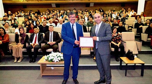 İzmir İl Milli Eğitim Müdürlüğü Mesleki Gelişim Akademisi hız kesmiyor