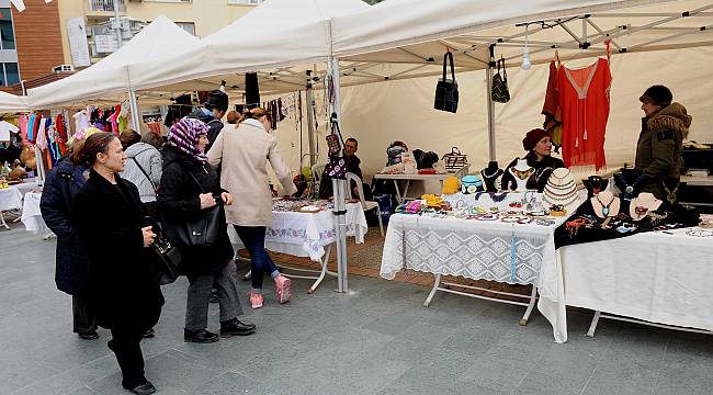 Üreten kadınlardan ‘8 Mart’ kermesi