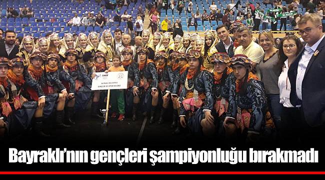 Bayraklı’nın gençleri şampiyonluğu bırakmadı