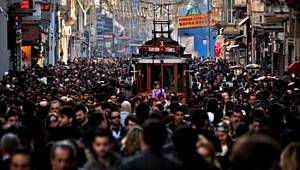 İstanbul Ekonomi Araştırma: Halkın yüzde 60'ı, 100 bin imzayla adaylıktan habersiz