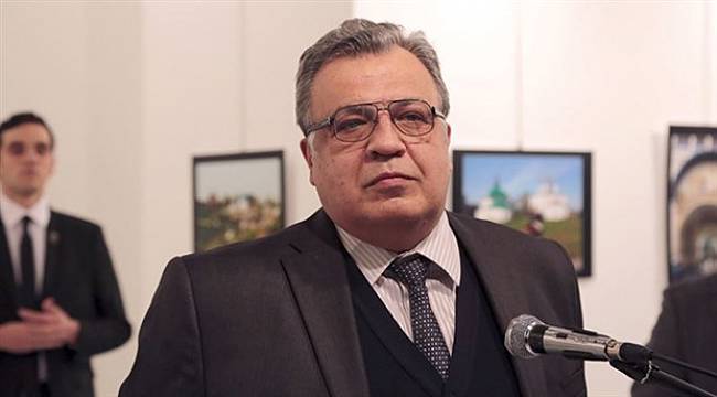 Karlov suikasti soruşturmasında 8 kişi hakkında yakalama kararı