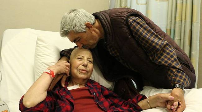 Köse çifti 15 yıl sonra hastanede yeniden evlendiler