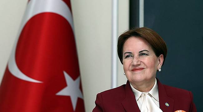 Akşener iki saatte 30 bin imzayı geçti