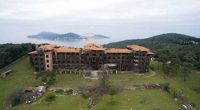 Avrupa ‘kültürel miras’ listesi: Büyükada Rum Yetimhanesi hayata dönecek