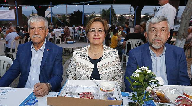 Bereket sofrası Roman Mahallesi’nde kuruldu