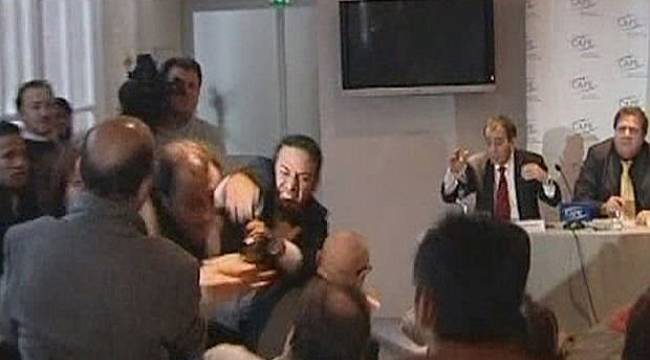 Bush'a ayakkabı fırlatan gazeteci milletvekili adayı oldu