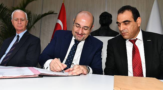 Büyükşehir&#039;den memurlara  &quot;ulaşım kartı&quot; jesti