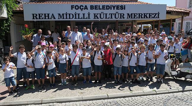 FOÇA’DA ‘MAHALLİ İDARELER’ DERSİ