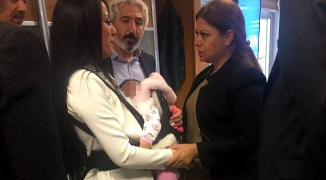 Kemal Kılıçdaroğlu, tahliye edilen Ayşe öğretmenle görüştü