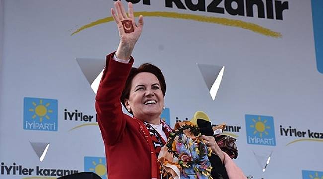 Meral Akşener seçim beyannamesini açıklıyor: Devletin dini adalettir