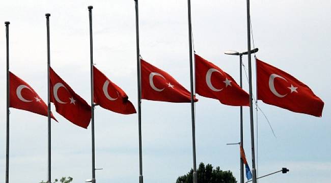 Türkiye'de 3 gün ulusal yas ilan edildi