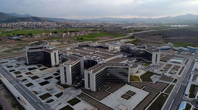 Türkiye'nin en büyük şehir hastanesi  o ilde açılıyor!