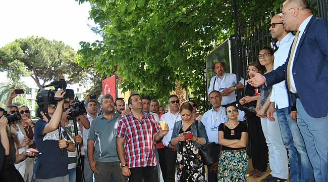 Yasakçı okul müdürüne istifa çağrısı