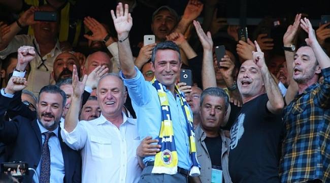 Ali Koç ve yönetimi mazbatasını aldı: Fark ettiniz mi Fenerbahçe'nin büyüklüğünü; Türkiye'nin gündemini işgal ettik