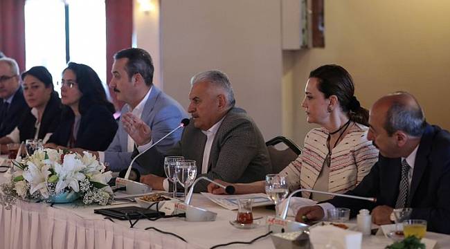 Binali Yıldırım'dan F-35 tepkisi
