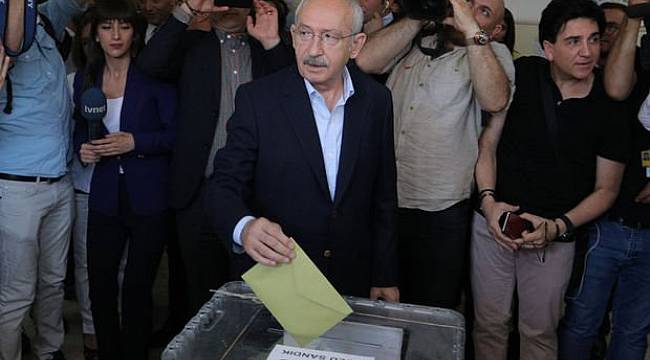 CHP lideri Kılıçdaroğlu, Ankara'da oyunu kullandı