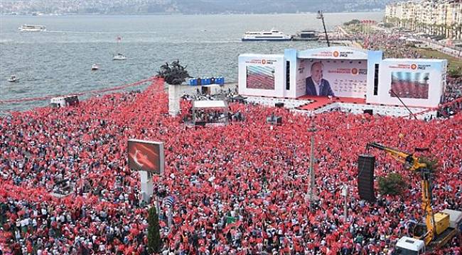 İzmir'de 4 kişiye "Erdoğan'a hakaret" gözaltısı