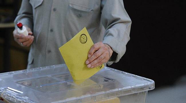 İzmir’de hangi parti kaç vekil çıkardı?