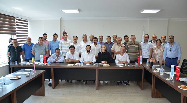Mobilyacılar sitesinde çöp isyanı