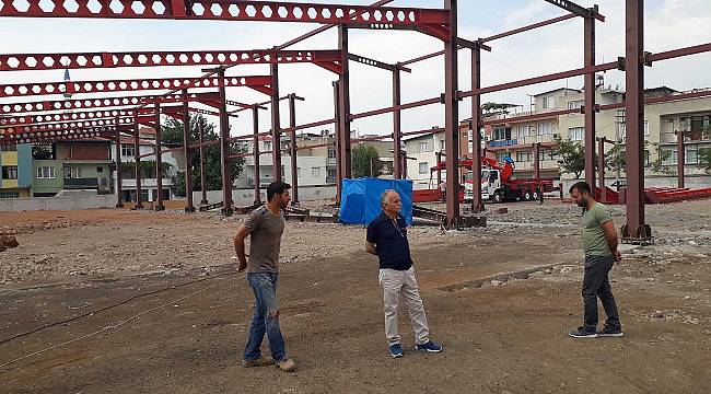 'Nafiz Gürman Pazar Yeri' inşası hızla devam ediyor