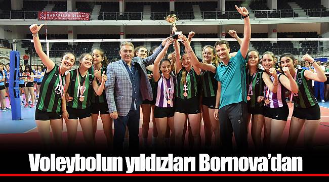 Voleybolun yıldızları Bornova’dan