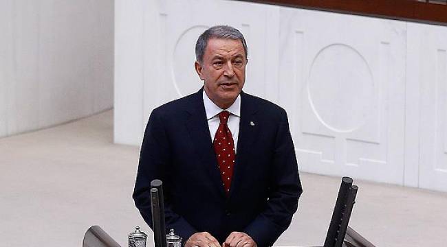 Akar Milli Savunma Bakanlığı görevini teslim aldı: Komşularımızla barış içinde hayatımızı sürdürmek istiyoruz