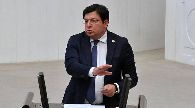 Erkek’ten Tüzün’ e tepki!