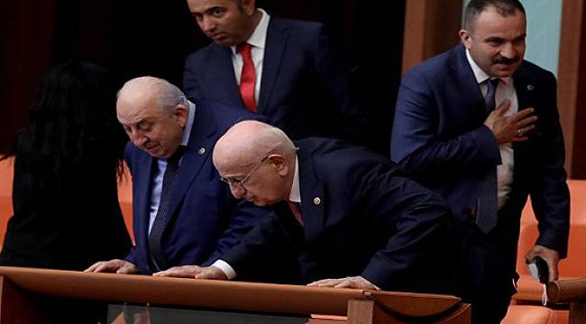 "İsmail Kahraman Meclis'ten ayrılmadı, TBMM'ye ait aracı da aldı" iddiası
