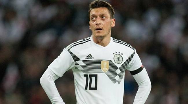 Mesut Özil Almanya Milli Takımı'nı bıraktı